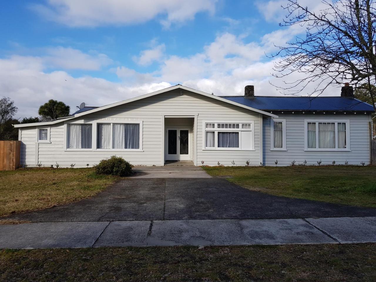 Taylors Lodge Turangi Extérieur photo